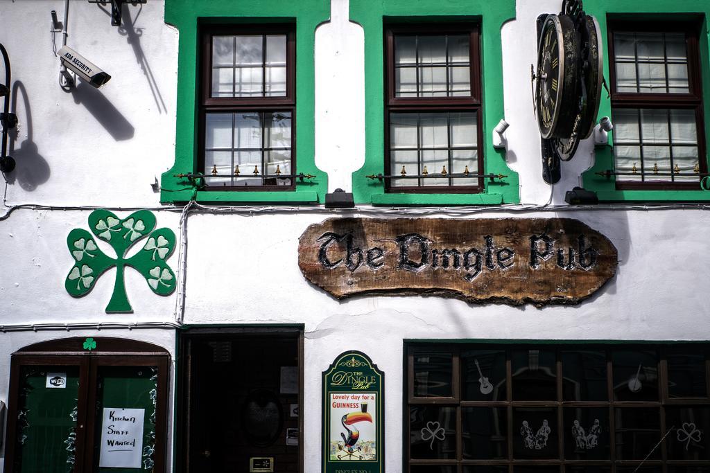 The Dingle Pub Rooms Exterior photo